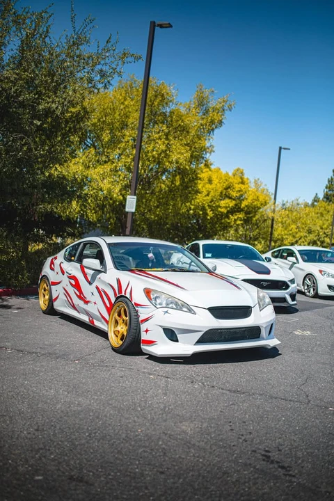 2011 Hyundai Genesis Coupe - Image 3 of 16