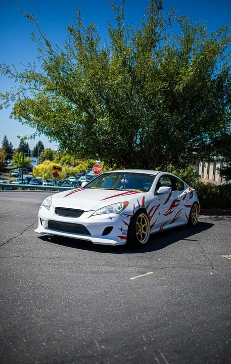 2011 Hyundai Genesis Coupe - Image 2 of 16
