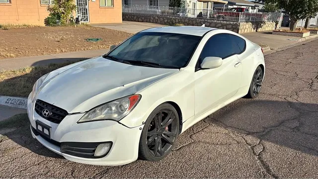 2011 Hyundai Genesis Coupe 3.8 R-Spec