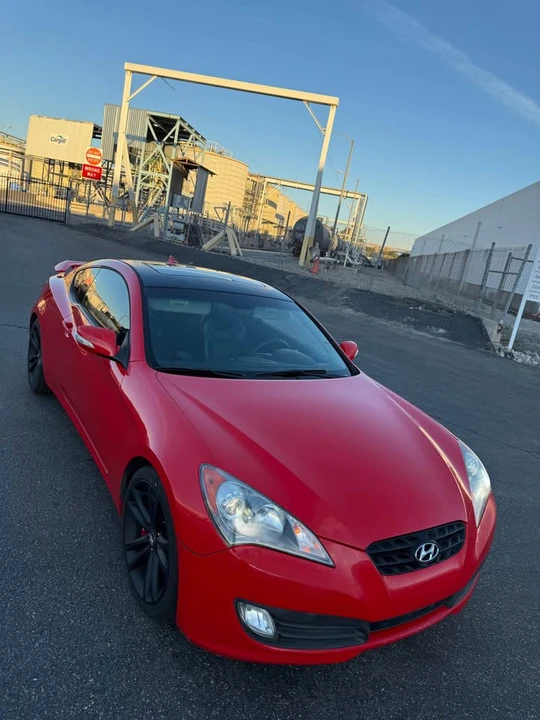 2011 Hyundai Genesis Coupe - Image 7 of 13
