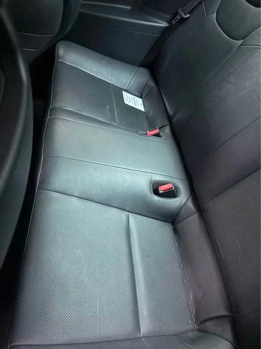 2011 Hyundai Genesis Coupe - Image 7 of 10