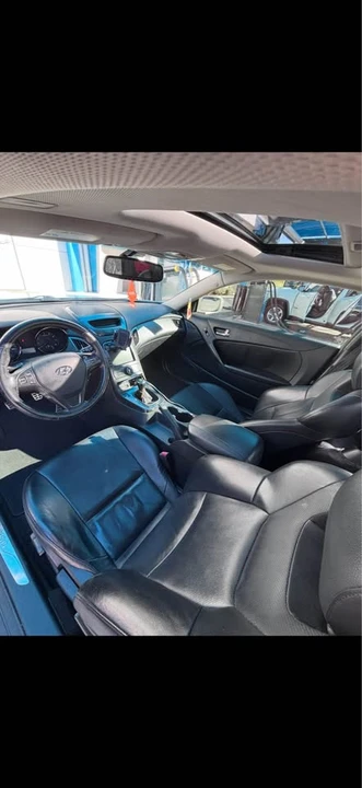 2011 Hyundai Genesis Coupe - Image 4 of 5