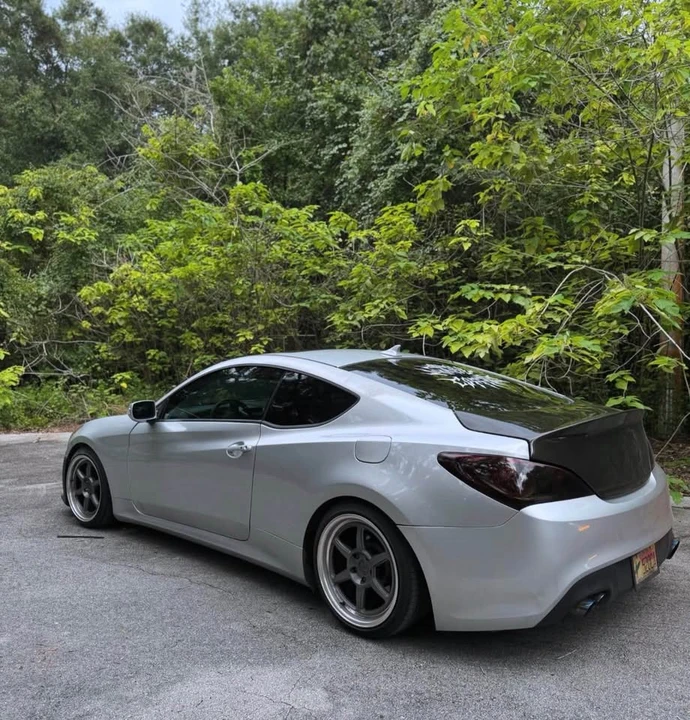 2011 Hyundai Genesis Coupe - Image 3 of 10