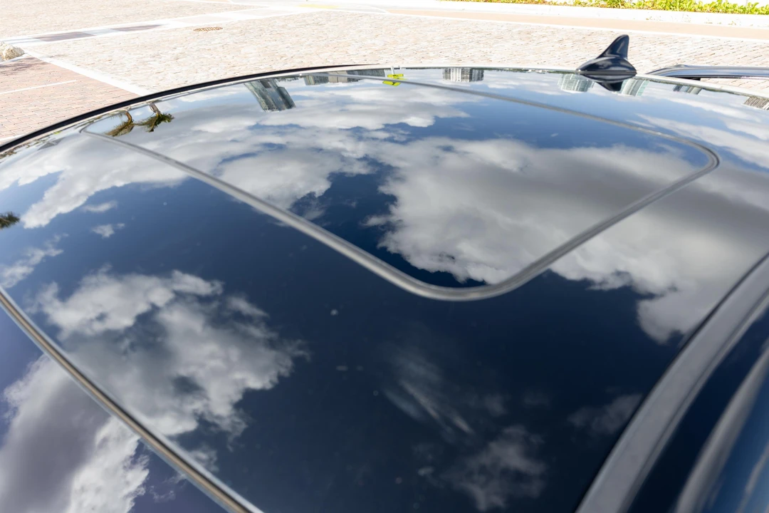 2011 Hyundai Genesis Coupe - Image 20 of 31