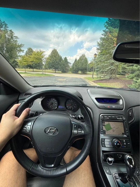 2011 Hyundai Genesis Coupe - Image 17 of 17