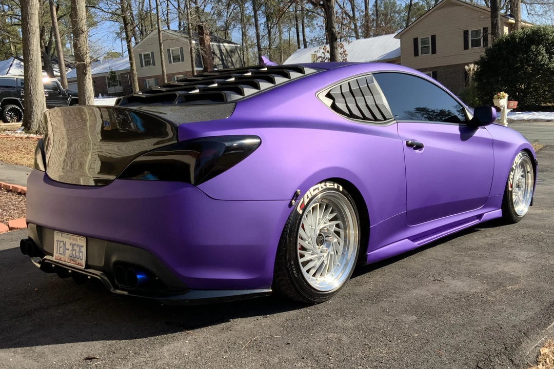 2011 Hyundai Genesis Coupe - Image 4 of 31