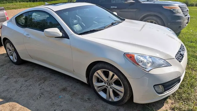2011 Hyundai Genesis Coupe 2.0 Turbo