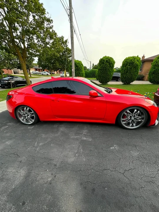 2011 Hyundai Genesis Coupe - Image 3 of 10