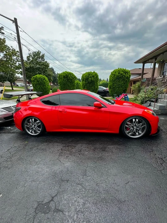 2011 Hyundai Genesis Coupe - Image 8 of 14