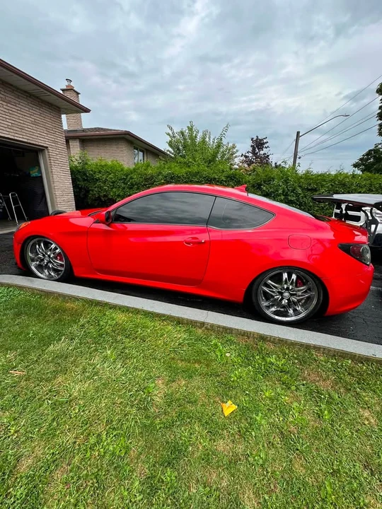 2011 Hyundai Genesis Coupe - Image 9 of 14