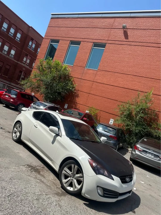 2011 Hyundai Genesis Coupe - Image 2 of 11