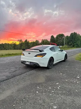 2011 Hyundai Genesis Coupe 2.0T