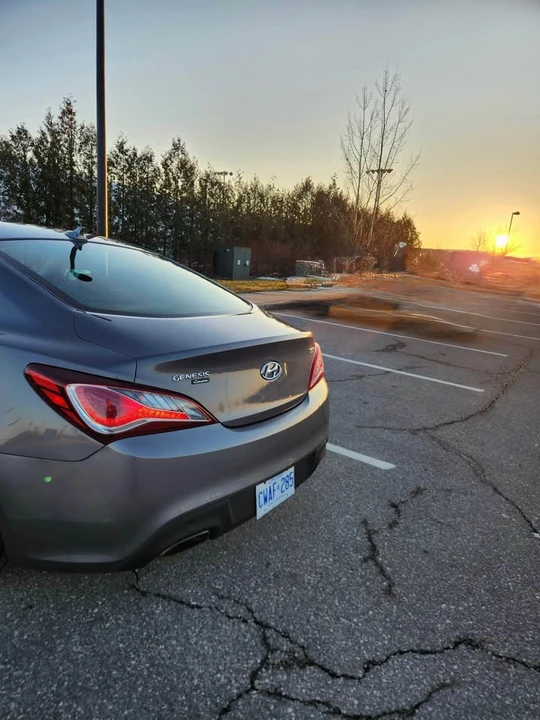 2011 Hyundai Genesis Coupe - Image 6 of 17