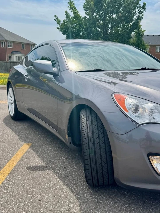2011 Hyundai Genesis Coupe - Image 15 of 17