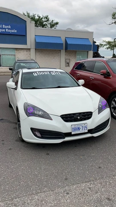 2011 Hyundai Genesis Coupe - Image 2 of 3