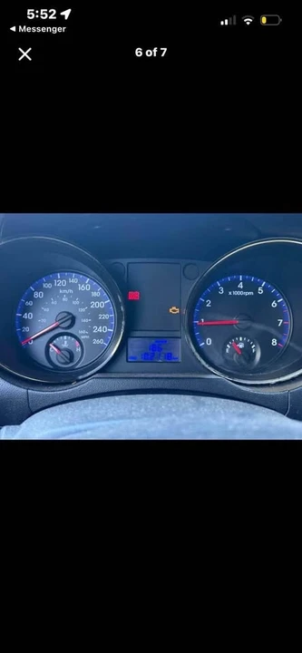 2011 Hyundai Genesis Coupe - Image 5 of 6