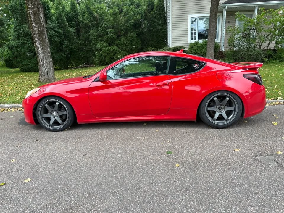 2011 Hyundai Genesis Coupe - Image 3 of 12