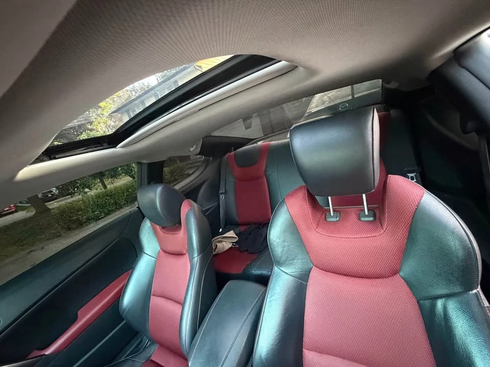 2011 Hyundai Genesis Coupe - Image 4 of 4