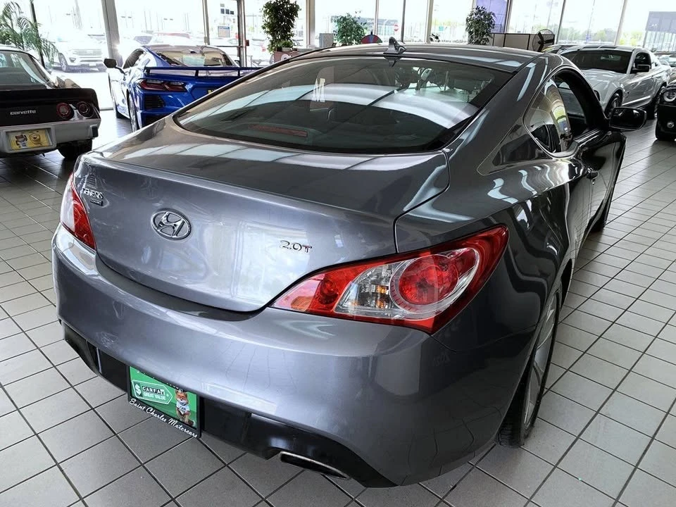 2011 Hyundai Genesis Coupe - Image 4 of 17