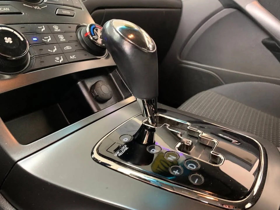2011 Hyundai Genesis Coupe - Image 13 of 17