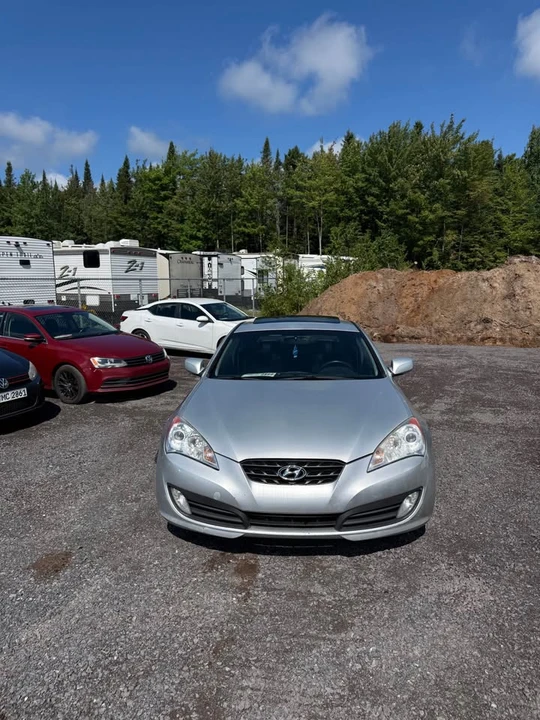 2011 Hyundai Genesis Coupe - Image 2 of 9