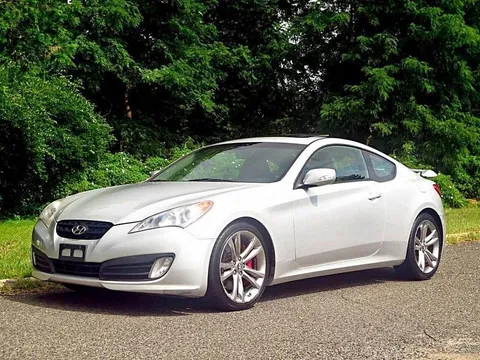 2011 Hyundai Genesis Coupe Track