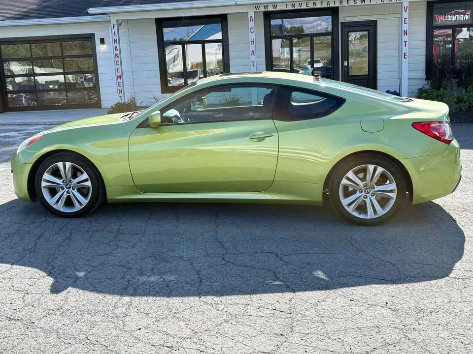 2011 Hyundai Genesis Coupe - Image 2 of 14