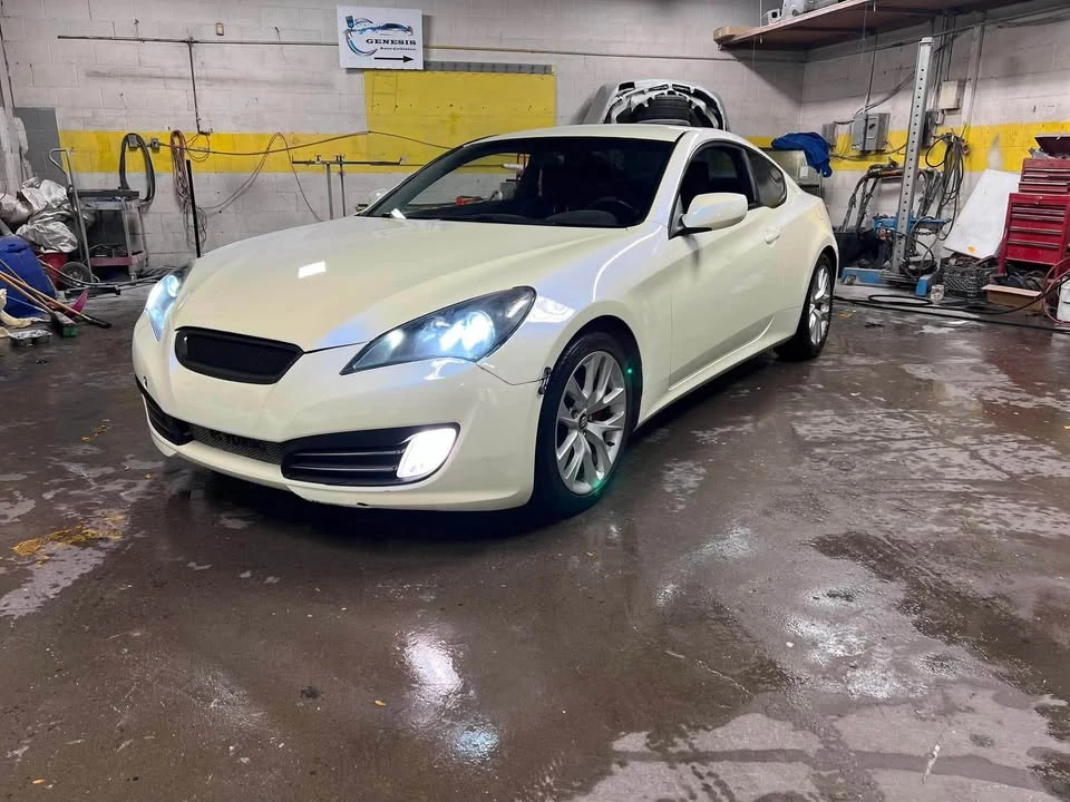 2011 Hyundai Genesis Coupe - Image 3 of 5