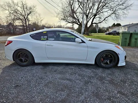 2011 Hyundai Genesis Coupe
