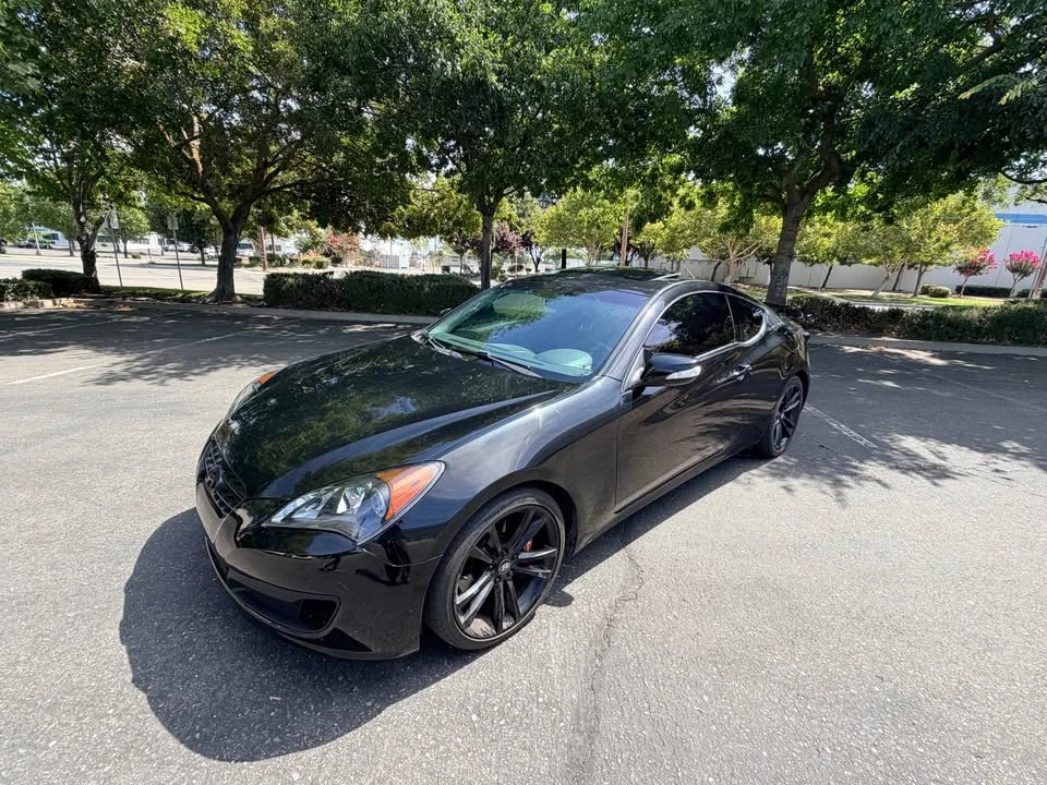 2011 Hyundai Genesis Coupe - Image 4 of 19