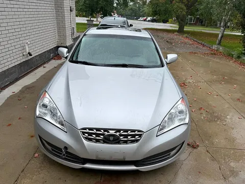 2011 Hyundai Genesis Coupe 2.0T