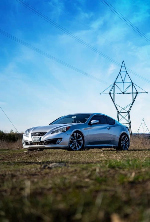 2011 Hyundai Genesis Coupe - Image 3 of 8