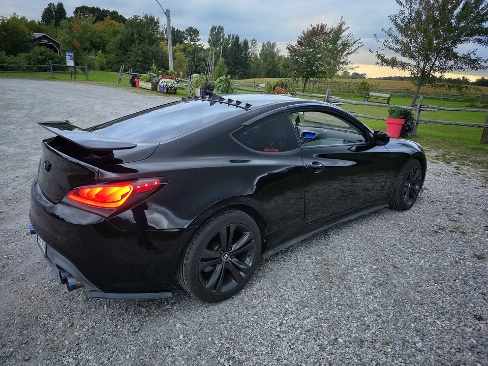 2011 Hyundai Genesis Coupe - Image 3 of 6