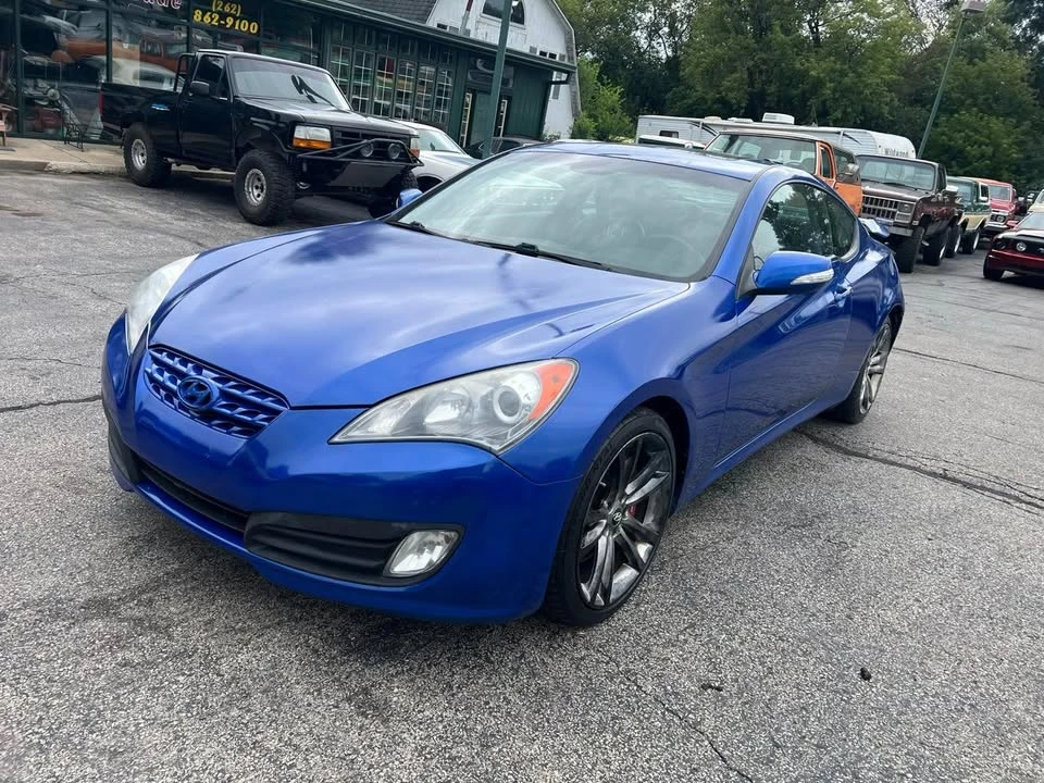 2011 Hyundai Genesis Coupe - Image 2 of 14