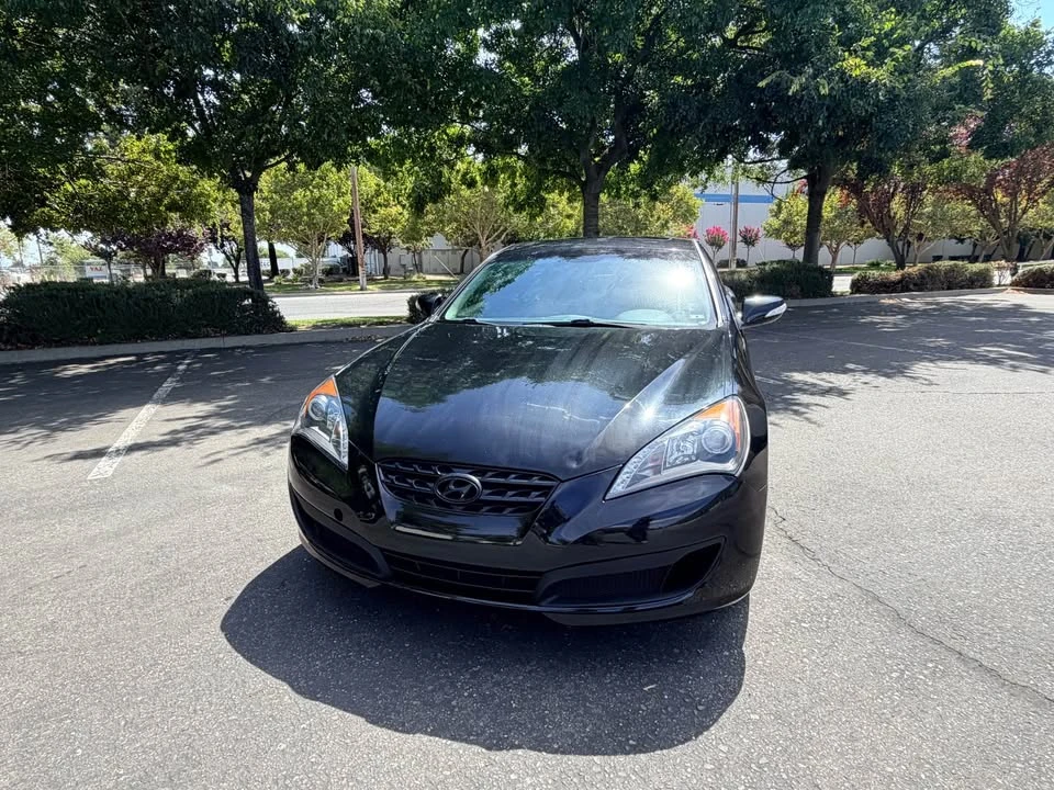 2011 Hyundai Genesis Coupe - Image 3 of 19