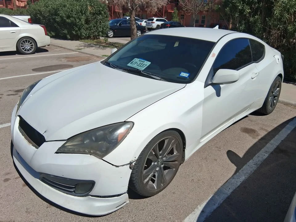 2011 Hyundai Genesis Coupe - Image 5 of 5