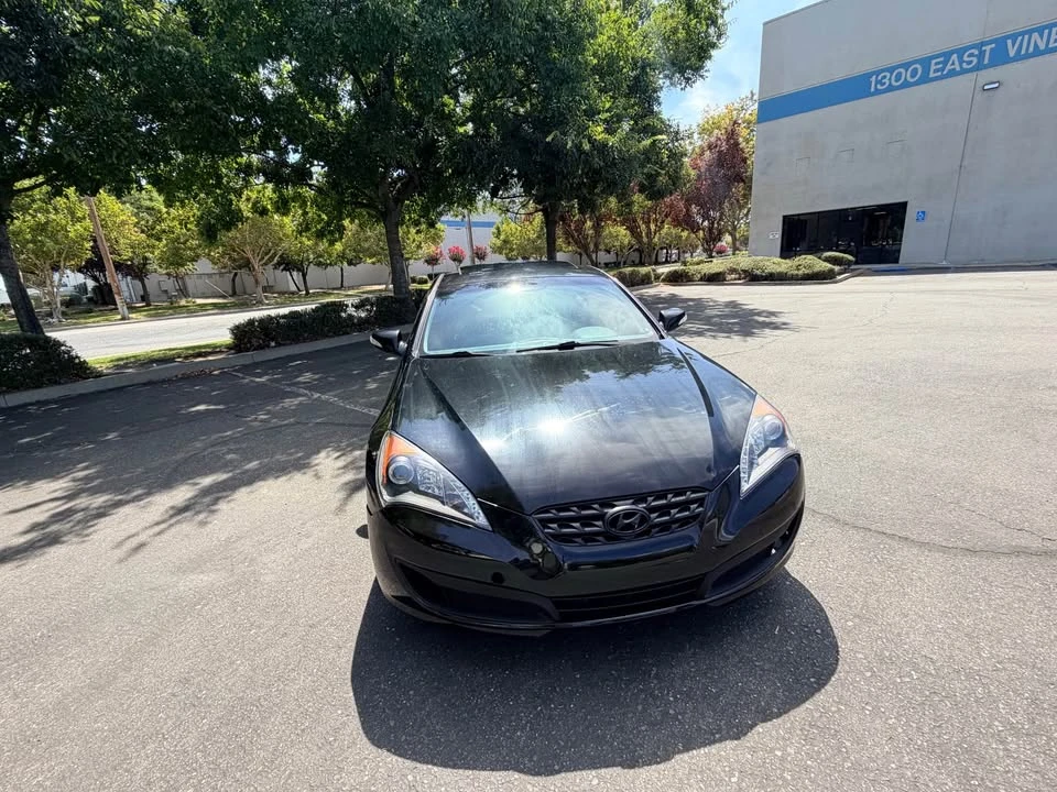 2011 Hyundai Genesis Coupe - Image 7 of 19