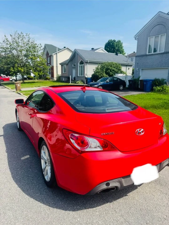2011 Hyundai Genesis Coupe - Image 4 of 9