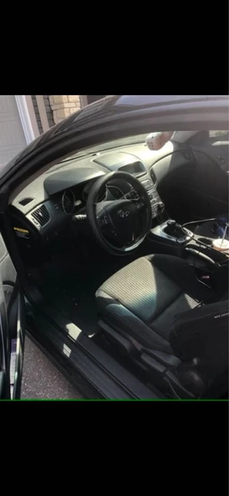 2011 Hyundai Genesis Coupe - Image 3 of 3
