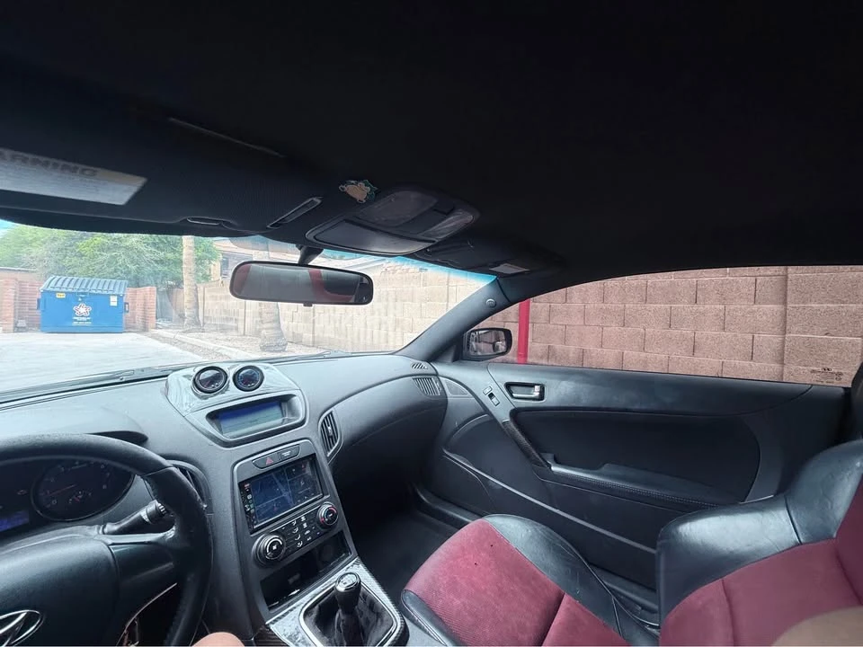 2011 Hyundai Genesis Coupe - Image 15 of 20