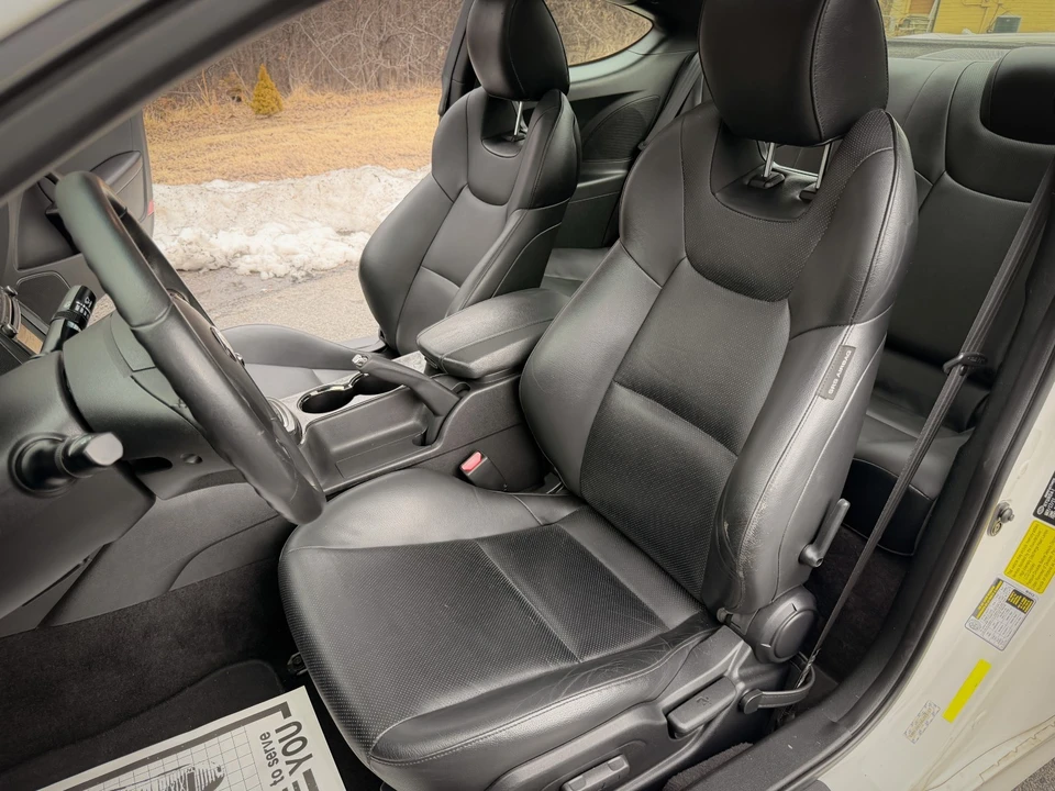 2011 Hyundai Genesis Coupe - Image 21 of 21