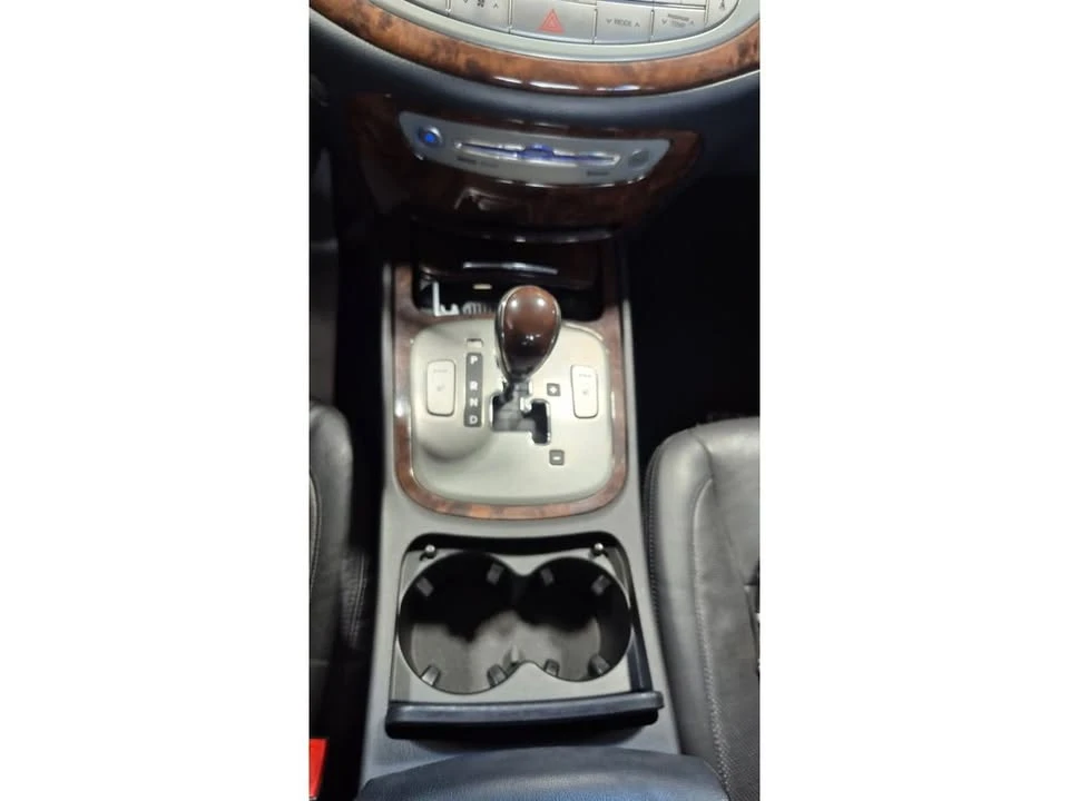 2011 Hyundai Genesis - Image 17 of 20
