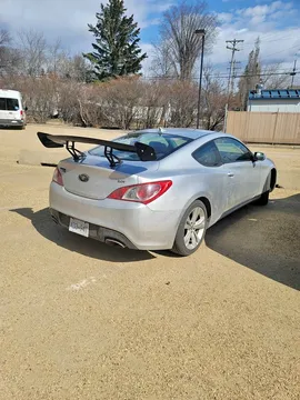 2011 Hyundai Genesis Coupe