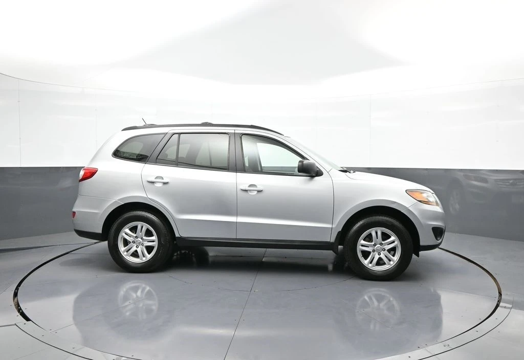 2011 Hyundai Santa Fe - Image 5 of 21