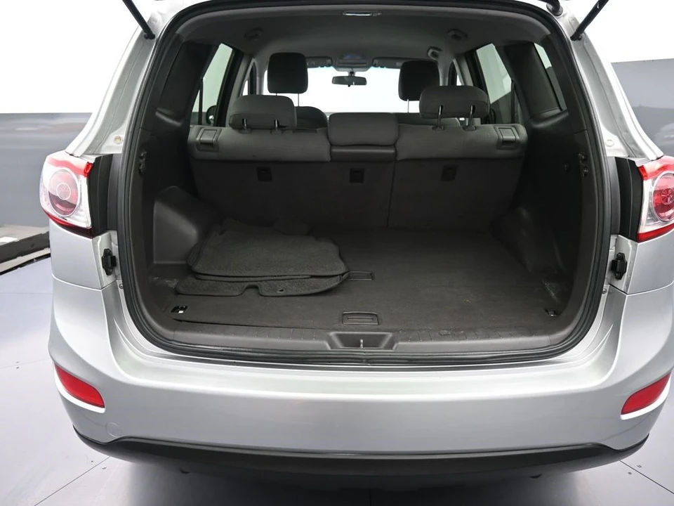 2011 Hyundai Santa Fe - Image 21 of 21