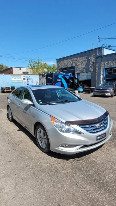 2011 Hyundai Sonata - Image 2 of 10