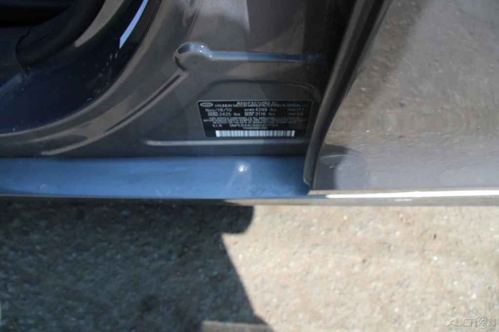 2011 Hyundai Sonata - Image 12 of 21