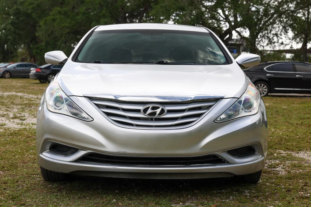 2011 Hyundai Sonata - Image 19 of 21