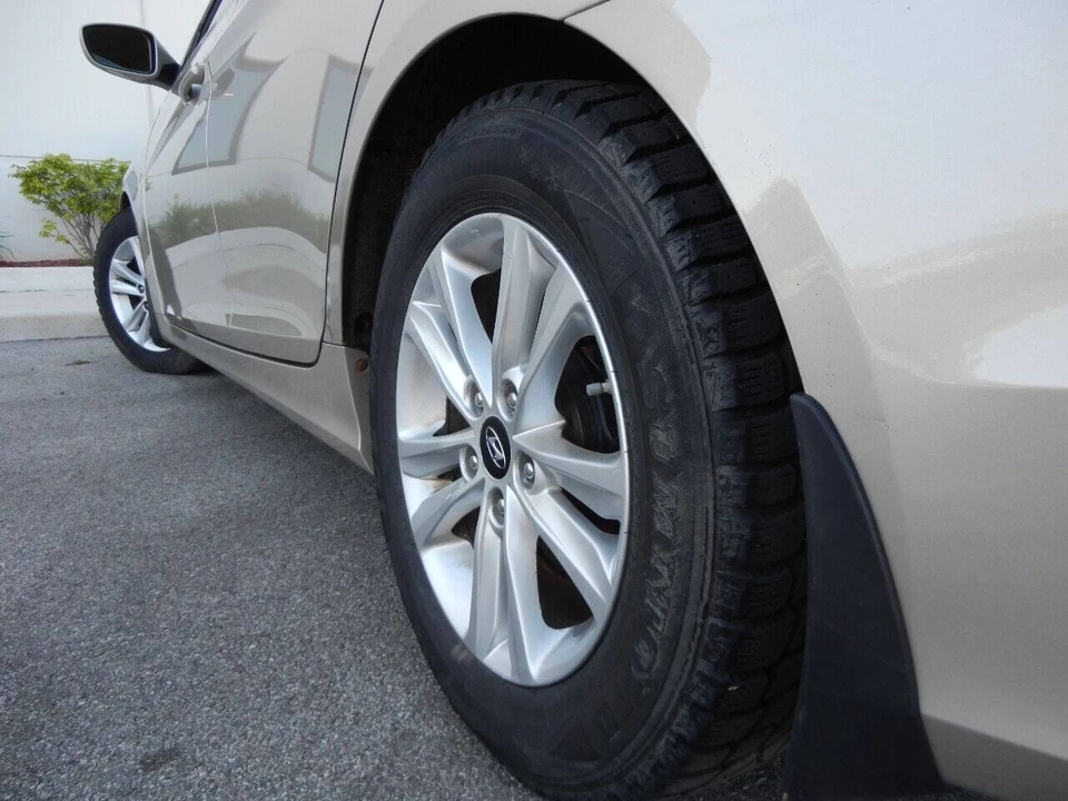 2011 Hyundai Sonata - Image 14 of 21