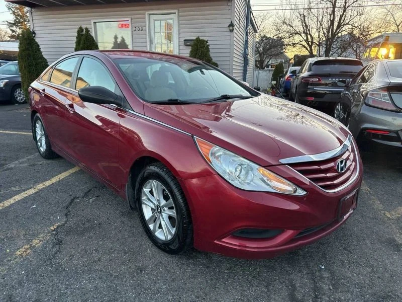 2011 Hyundai Sonata - Image 3 of 12